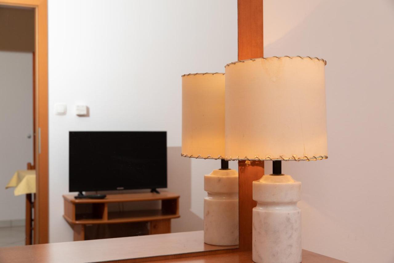 Apartmani Biser Tučepi Buitenkant foto