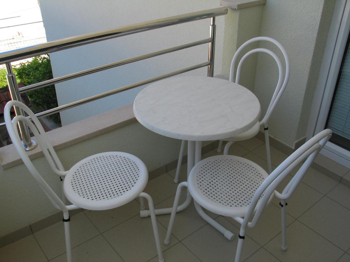 Apartmani Biser Tučepi Buitenkant foto