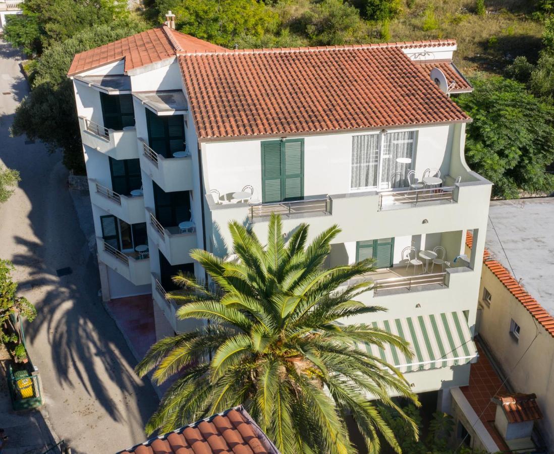 Apartmani Biser Tučepi Buitenkant foto